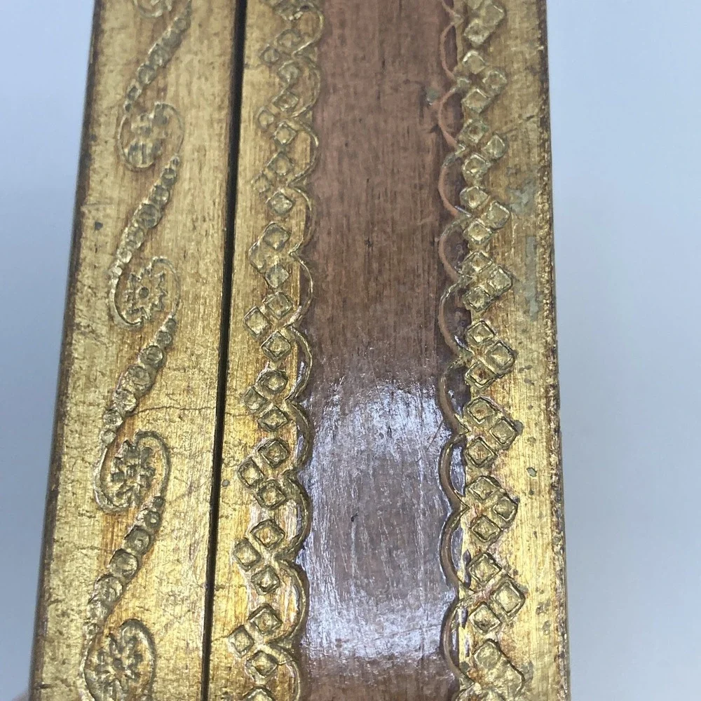 Vtg Handmade Italy Gold Leaf Wood Trinket‎ Box Franceso Boucher 